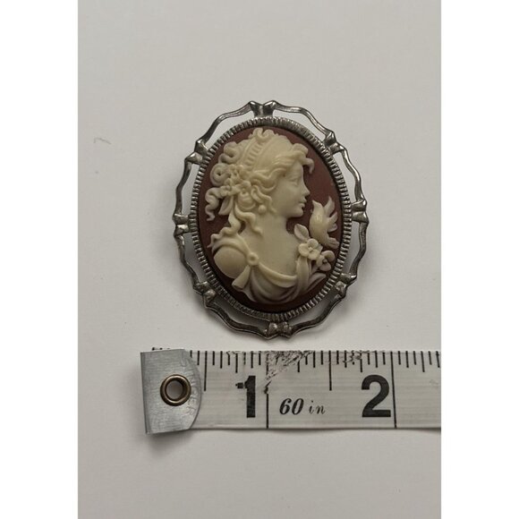 Vintage Cameo Brooch Pin Silver Tone Lady Face Bird Floral - Picture 4 of 4